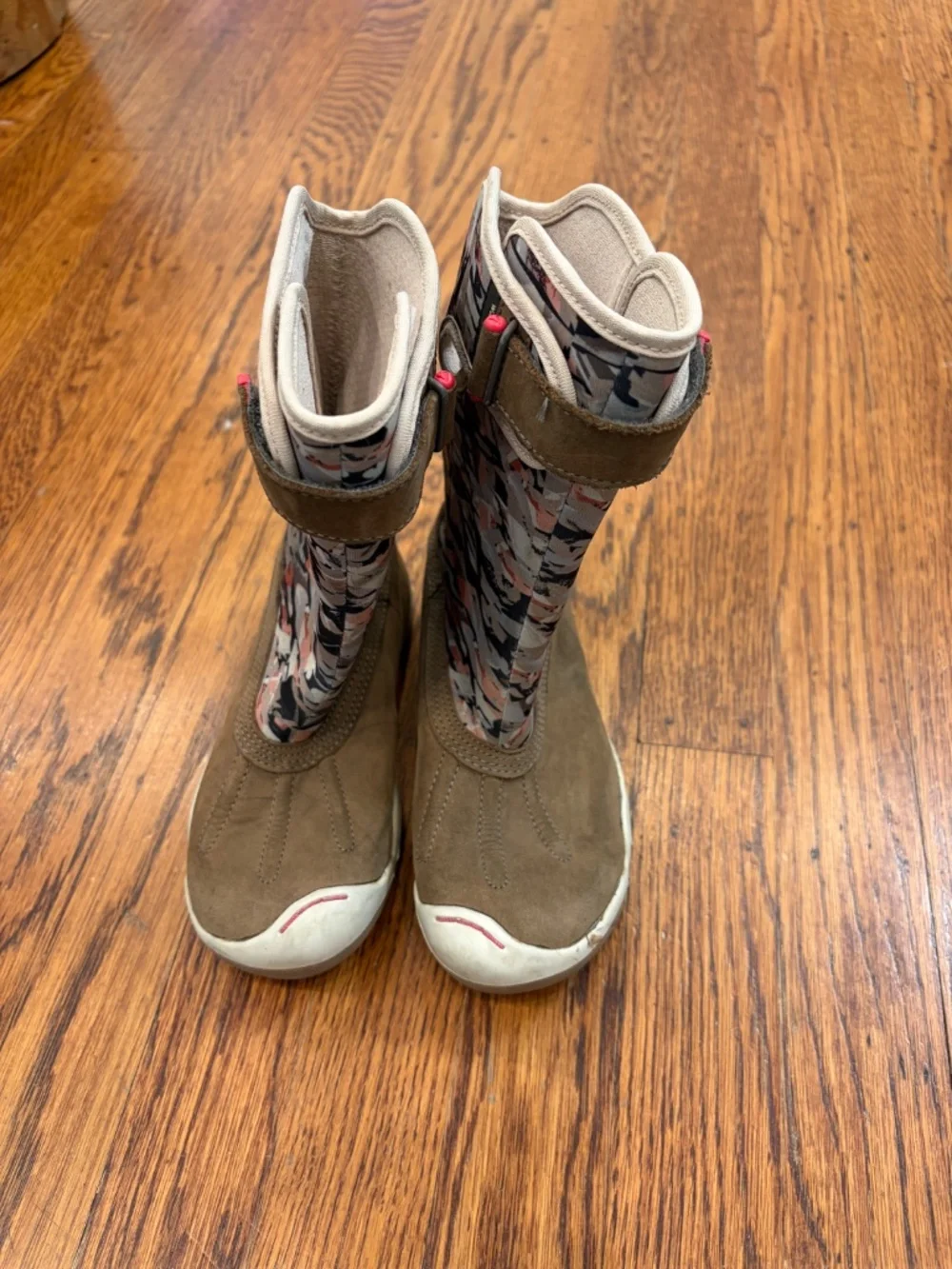 PLAE Thandi Waterproof Pull-On Boots Kids Youth Size 10